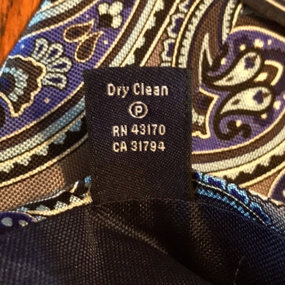 Vintage Chaps Silk Paisley Tie - Picture 11 of 11
